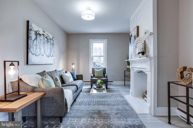 Foto del edificio - 411 N Maple Ave