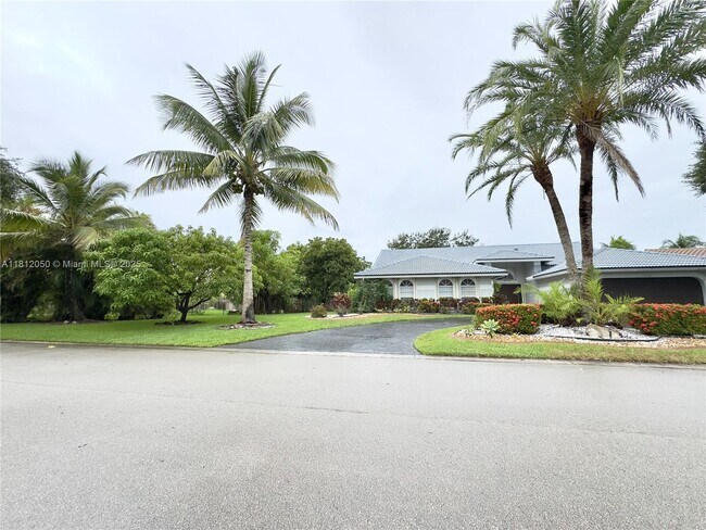Building Photo - 5136 NW 99th Way