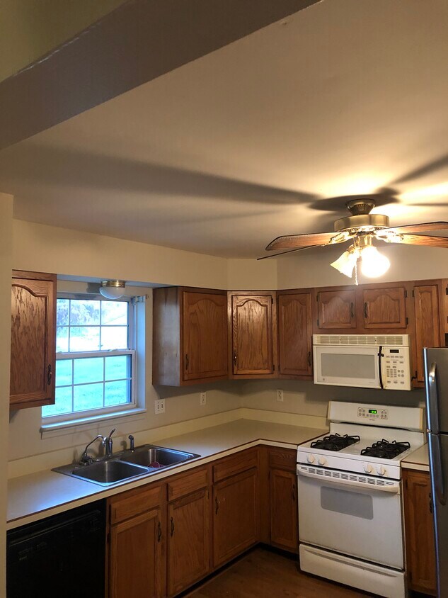 340 Cap Au Gris St, Troy, MO 63379 House Rental in Troy, MO