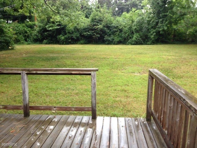 Building Photo - 3 br, 2 bath House - 4722 Casann Ave