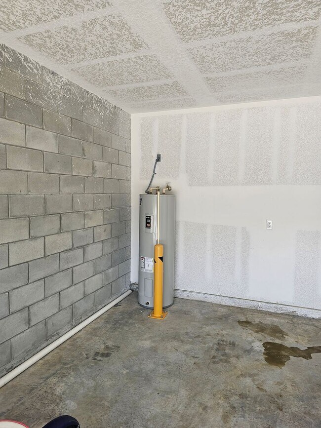 Foto del edificio - 3 bed 2 bath single family home
