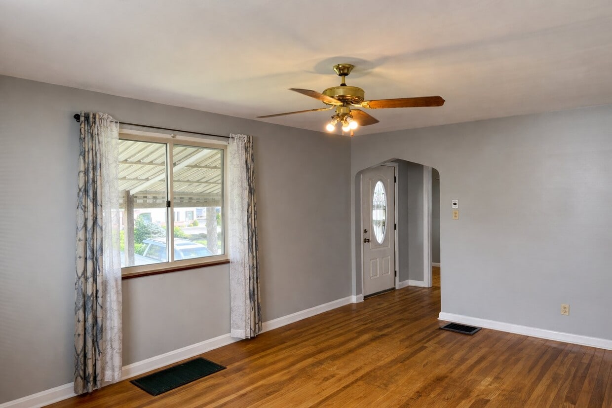 Photo - 5517 Surrey Ave (Cincinnati, OH)