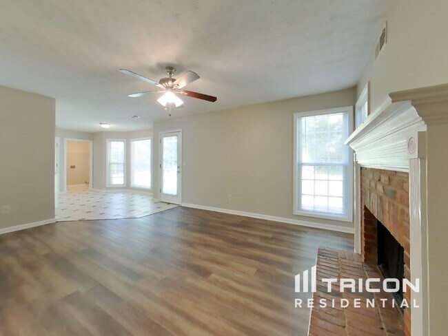Building Photo - 1405 Se Pickett S Court Conyers GA