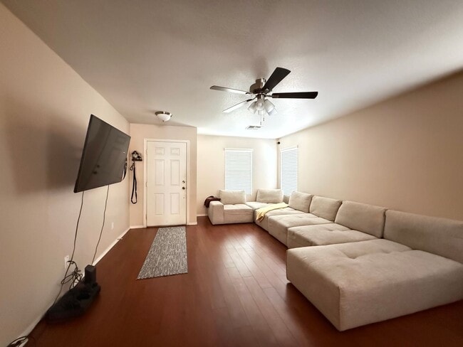 Foto del edificio - Ray Ranch 3 bedroom, Available now!!