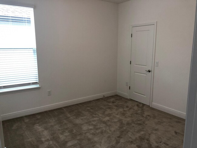 Building Photo - 15056 Guava Bay Dr