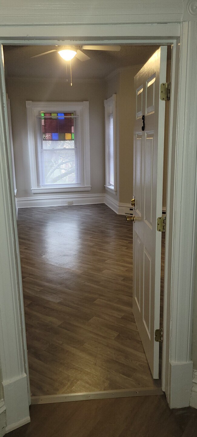 En el apartamento - 322 Campbell St