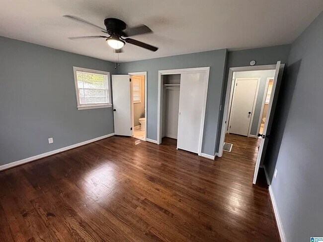 Foto del edificio - MOVE IN SPECIAL!! LIMITED TIME ONLY!! FIRST MONTH FREE!