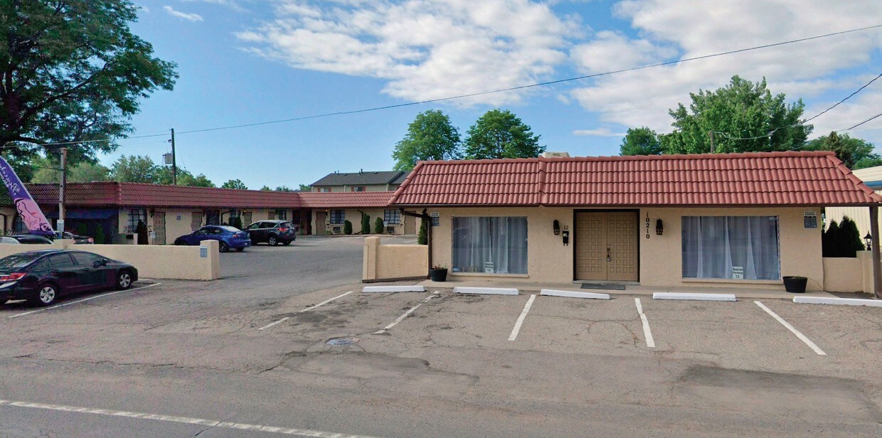 Primary Photo - 10210 W 26th Ave