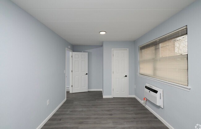 Foto del edificio - 5231 Oxford Ave (LO)