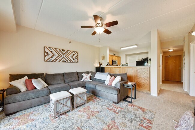 Foto del edificio - 440 W Mahogany Ct
