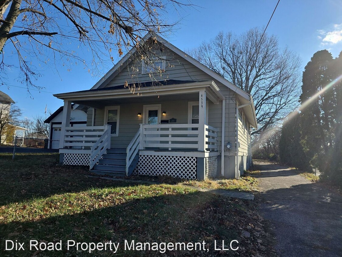 Primary Photo - 3 br, 1 bath House - 4539 Mayhew Avenue,