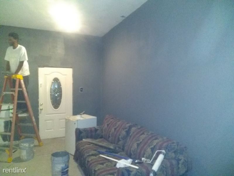 Building Photo - 1 br, 1 bath House - 357 Holly Ln Apt C