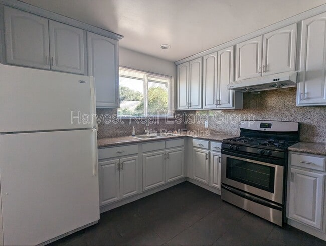 Foto del edificio - 22626 6th St