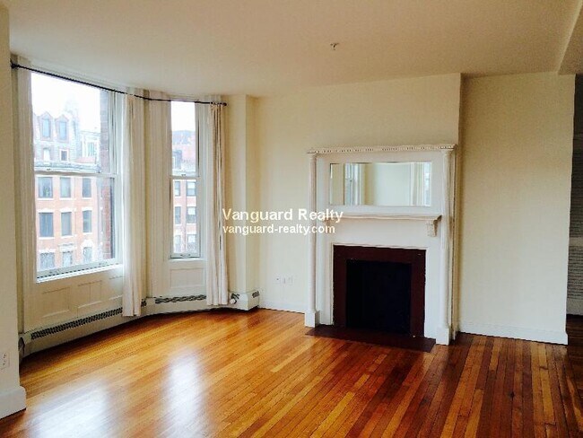 Foto del edificio - 483 Beacon St