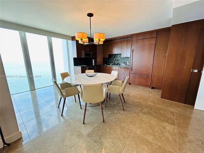 Foto del edificio - 881 Ocean Dr