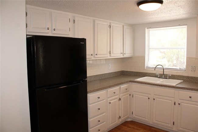 Foto del edificio - 2423 60th Ave W