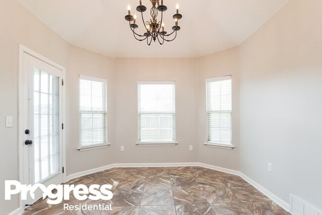 Building Photo - 2625 S Cherry Cove