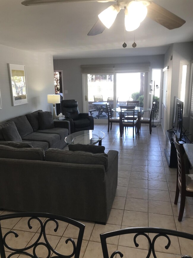 8153 Camino Del Oro - 4