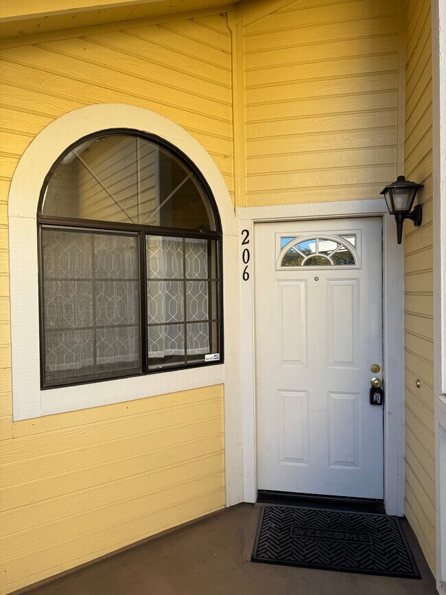 Foto del edificio - 206 Devonwood