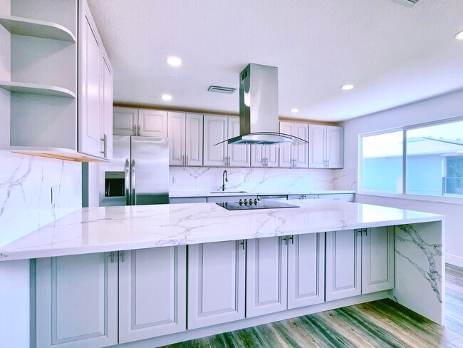 Foto del edificio - 7904 NW 40th St