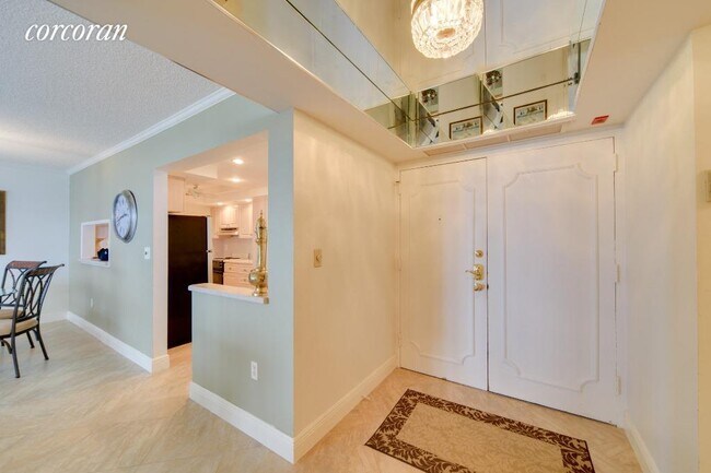 Building Photo - 3009 S Ocean Blvd