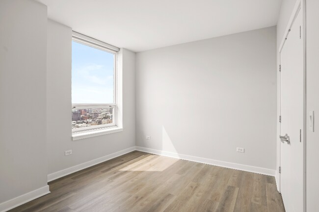Foto del edificio - 764 W Adams St