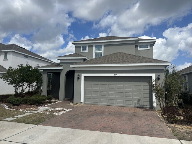 Foto del edificio - 289 Trinity Ridge Cir