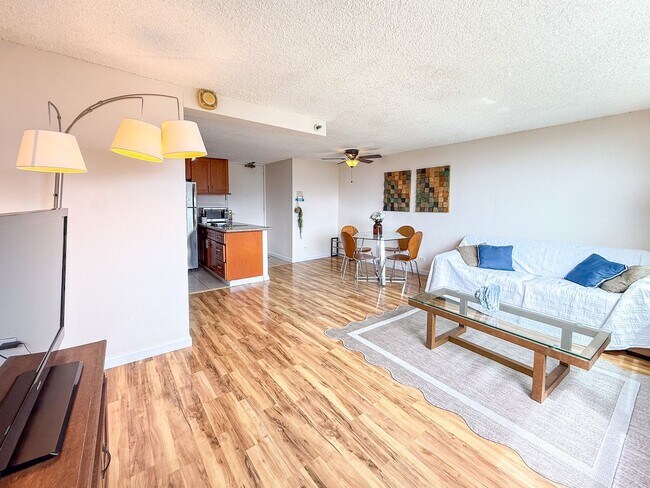 Foto del edificio - 445 Seaside Ave
