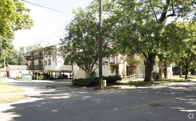 Foto del edificio - East Village Apartments