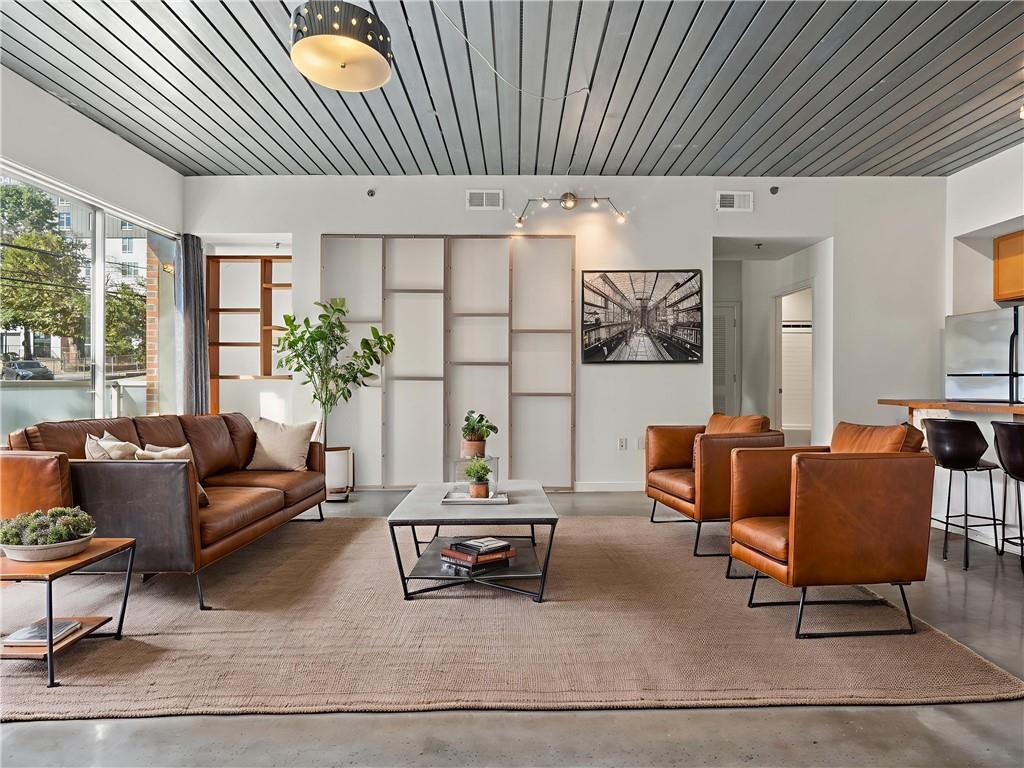Foto principal - 620 Glen Iris Dr NE