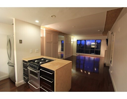 Foto del edificio - 21 Maywood St