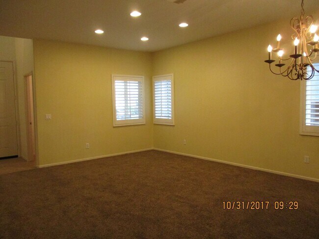 Foto del edificio - 35736 Emily Ave