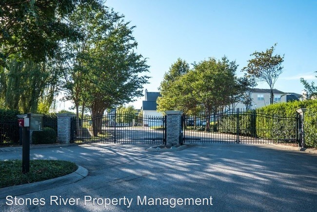 Building Photo - 4316 Summercrest Blvd