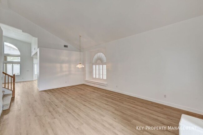 Building Photo - 10016 Diving Duck Ave