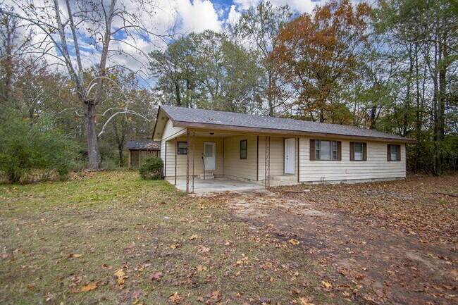 Foto del edificio - Charming 3-Bedroom Home on a Spacious Lot in Benton, AR – Perfect for Comfortable Living!