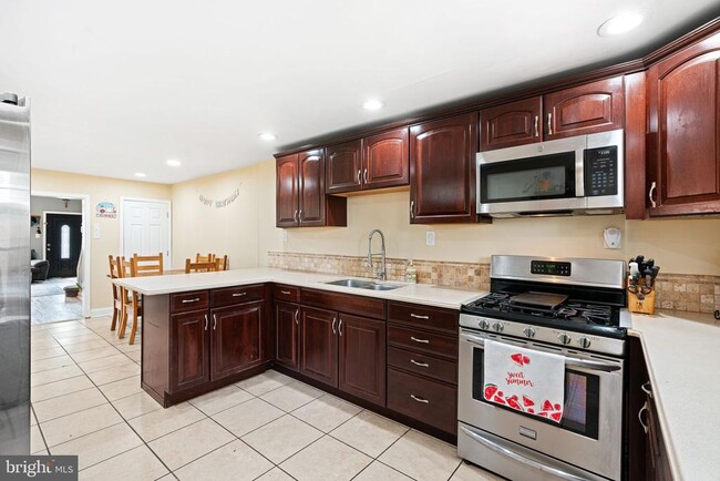 Foto del edificio - 3056 Aramingo Ave