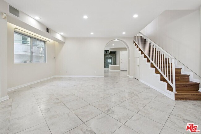 Foto del edificio - 12010 Texas Ave