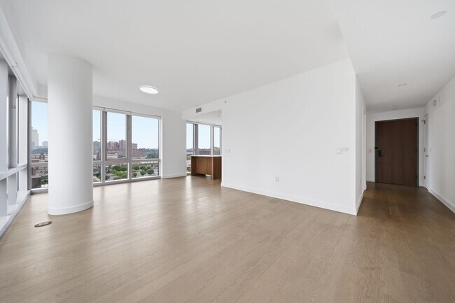 Foto del edificio - 75 Park Ln S
