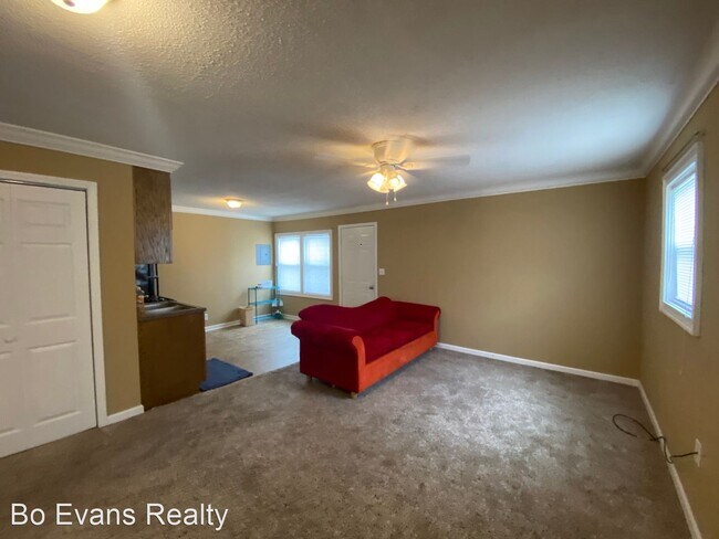Building Photo - 1 br, 1 bath House - 1842 US Hwy 31 N Apt....
