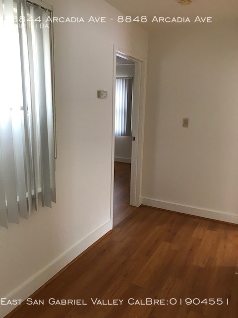 Foto del edificio - 8844 Arcadia Ave