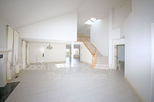 Foto del edificio - 6186 Squires Ln