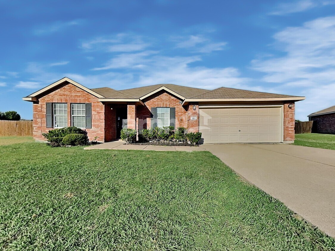 Foto principal - 101 Long Prairie Dr