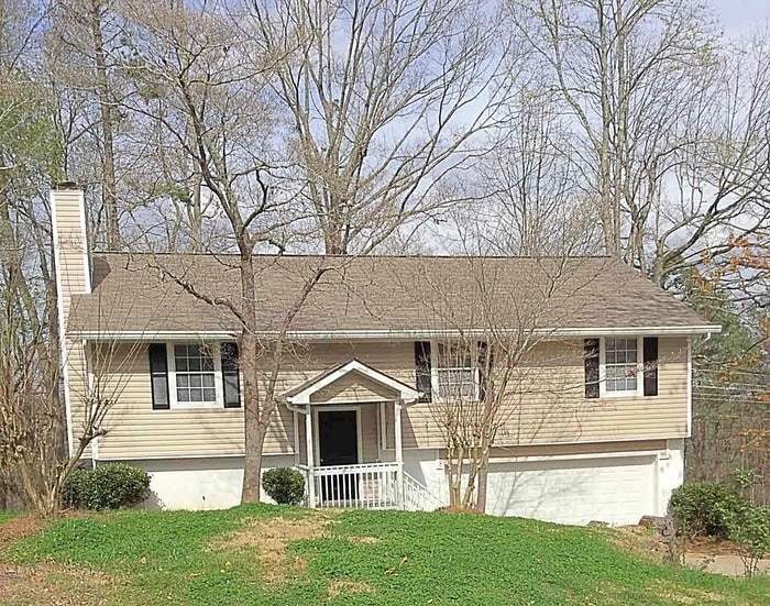 3002 Willow Ridge Cir SW, Gainesville, GA 30504 House Rental in