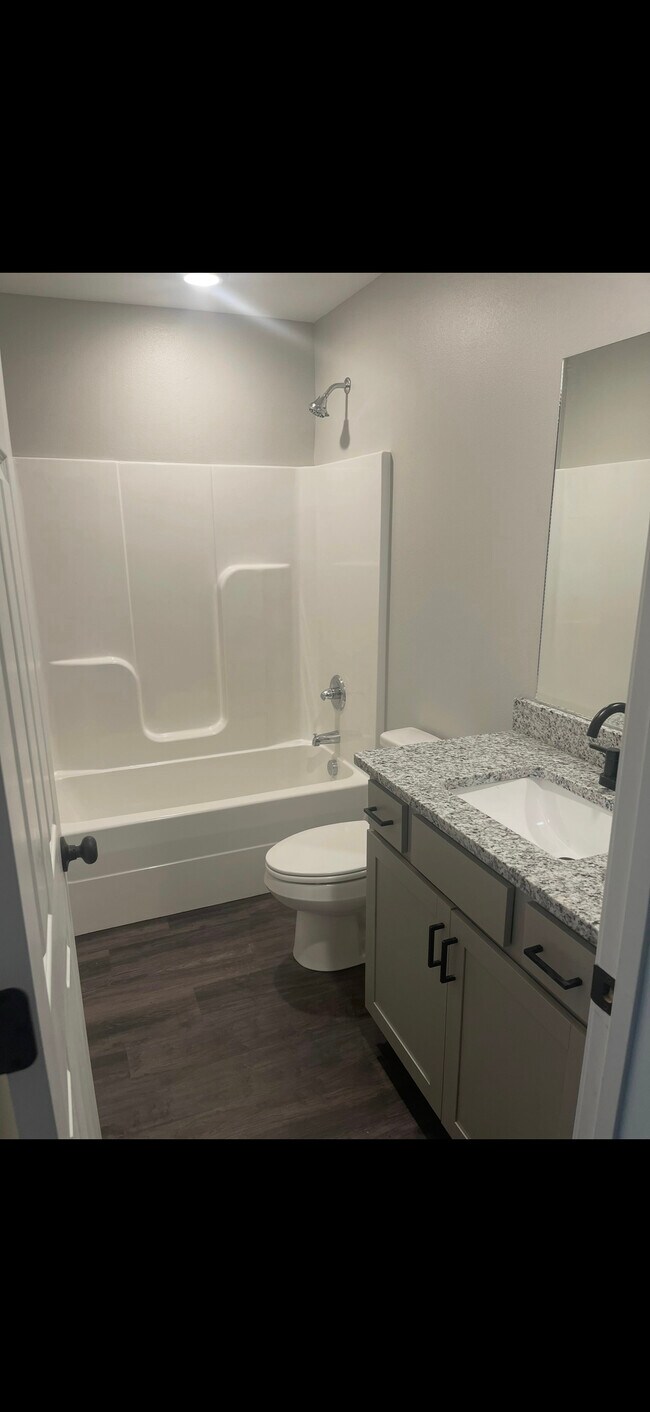 BAÑO - Cottonwood