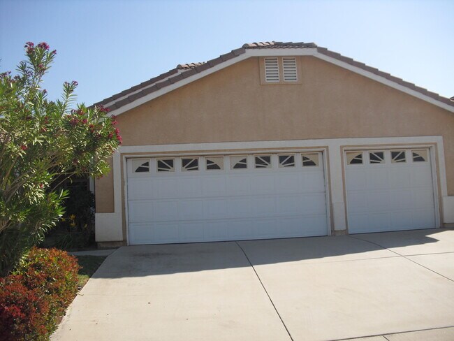 Foto del edificio - 4209 Grandview Dr
