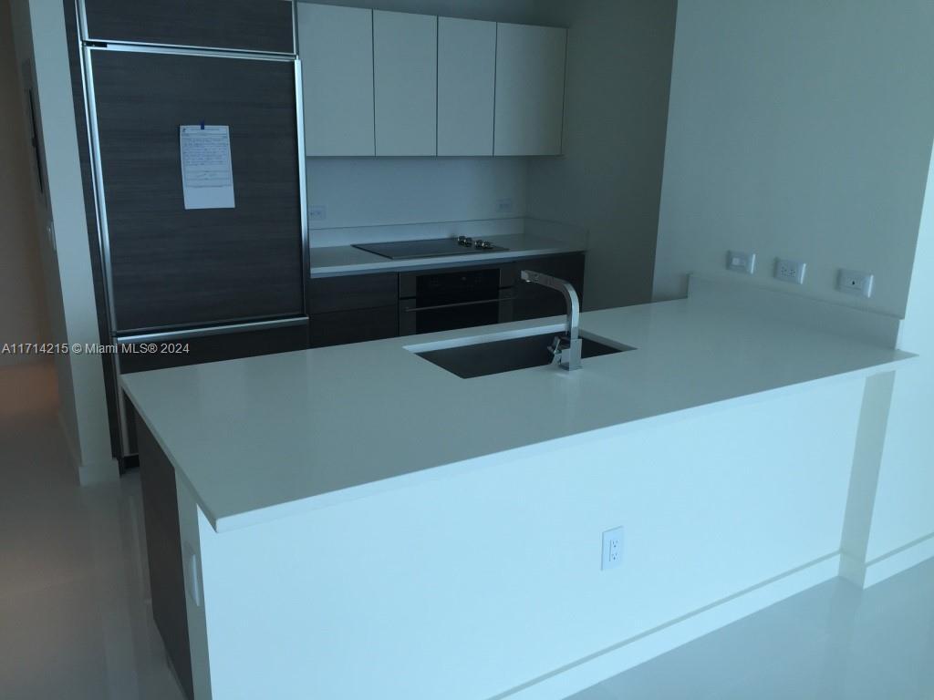 Foto principal - 1100 South Miami Avenue Apt #4102, Miami, ...