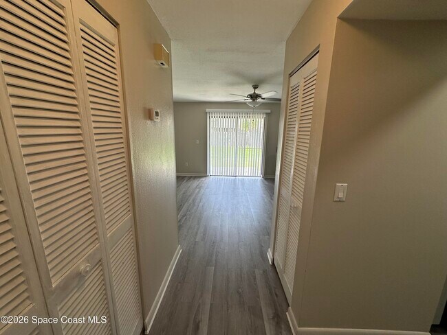 Foto del edificio - 1424 Croftwood Dr
