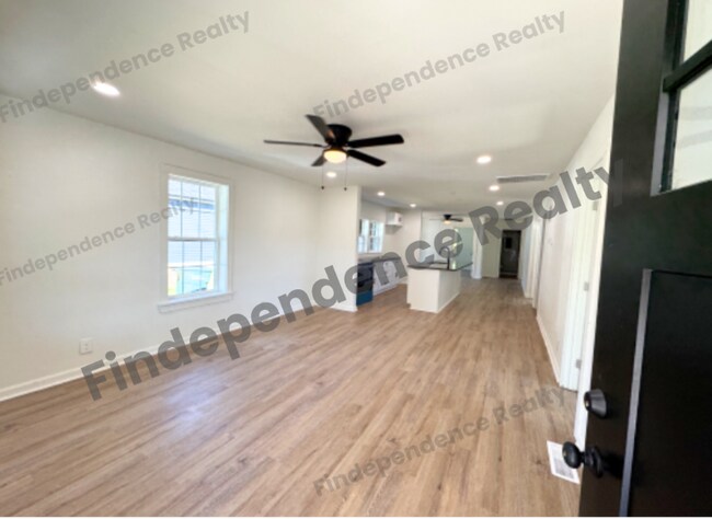 Foto del edificio - 351 Fox St SW