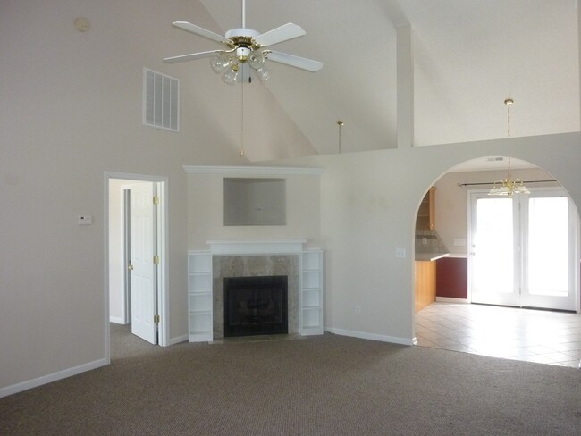 Foto del edificio - Exclusively offered by MUSE REALTY, LLC