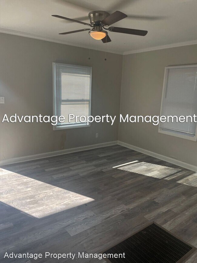 Foto del edificio - 1 br, 1 bath House - 710 E. Bodley Ave.